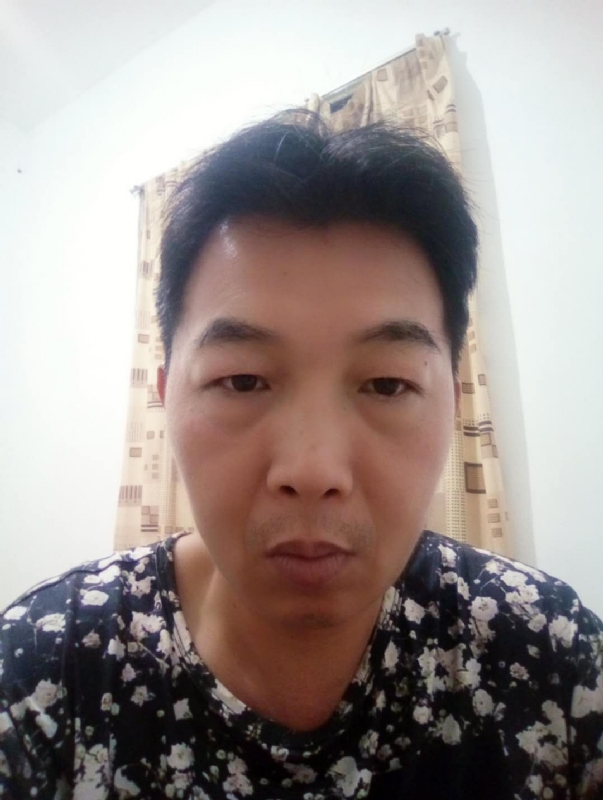 繁华哀伤的第一张照片--武平相亲网