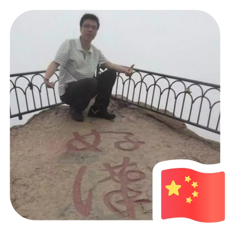 一只小虎牙的第一张照片--武平相亲网