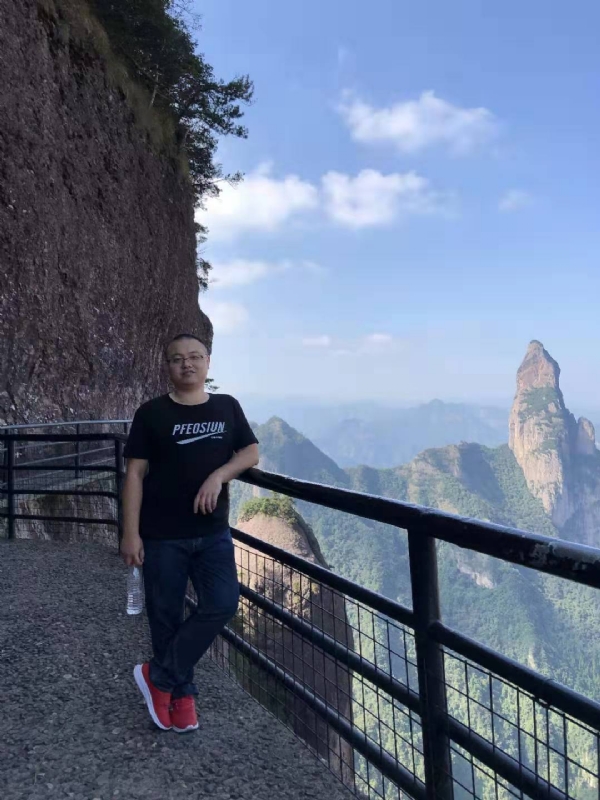 不杵于物的第一张照片--武平相亲网