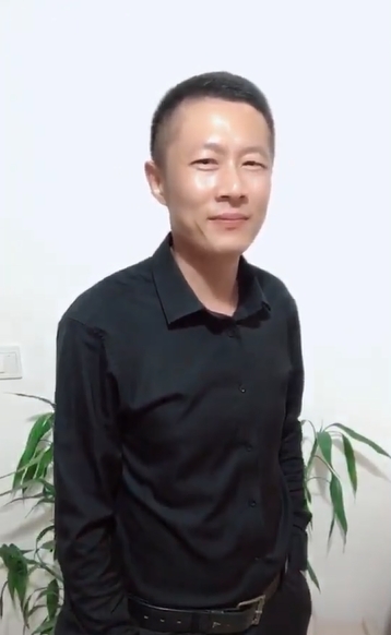 地huhi的第一张照片--武平相亲网