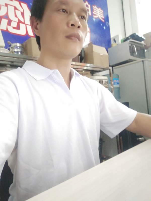 深蓝色的海的第一张照片--武平相亲网